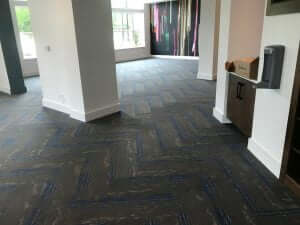Carpet on elegent spaces